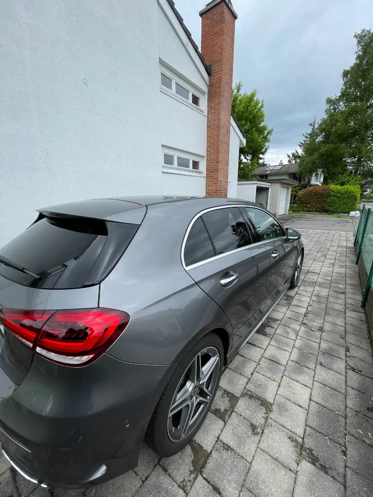 Mercedes-Benz A 180 AMG Line - Stilvolles Fahrerlebnis Mercedes-Benz Mercedes-Benz A-Klasse W177 A 180 AMG Line