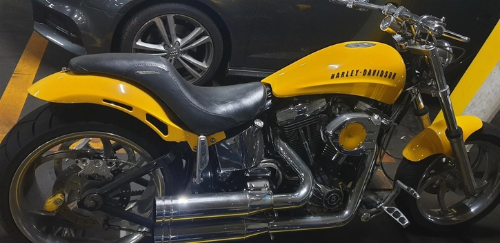 Harley-Davidson FXSTC Softail Custom kaufen in Schweiz HARLEY-DAVIDSON HARLEY-DAVIDSON FXSTC 1340 Softail Custom