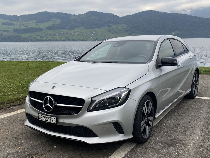 Exklusive Mercedes-Benz A 180 Night Star Mercedes-Benz Mercedes-Benz A-Klasse W176 A 180 Night Star