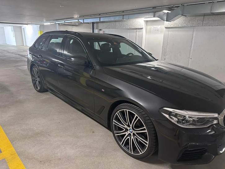 Luxuriöser BMW 530d xDrive Touring - Perfekte Ausstattung BMW BMW 5er Reihe G31 Touring 530d xDrive SAG