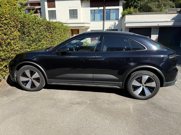 Porsche Macan 2025 â Luxus-SUV mit Top-Ausstattung Porsche Porsche Macan 4