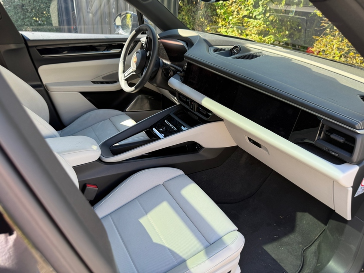 Porsche Macan 2025 â Luxus-SUV mit Top-Ausstattung Porsche Porsche Macan 4
