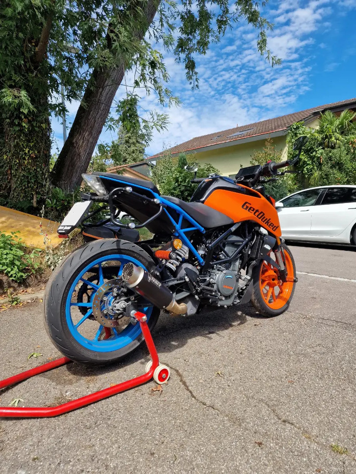 Gebrauchte KTM 390 Duke im Top-Zustand kaufen KTM KTM 390 Duke