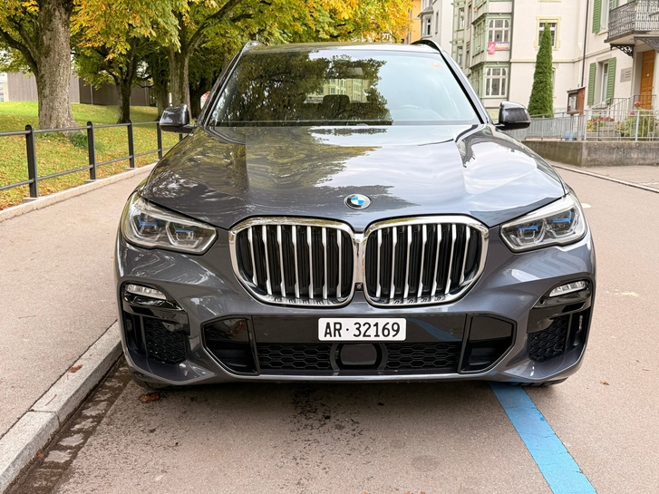 BMW X5 40i xDrive M-Paket, Vollausstattung, CH BMW BMW X5 G05 40i xDrive SAG
