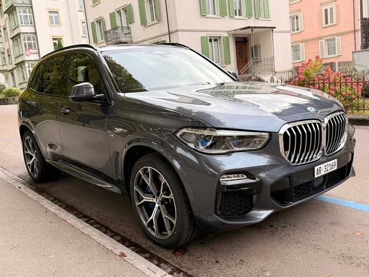 BMW X5 40i xDrive M-Paket, Vollausstattung, CH BMW BMW X5 G05 40i xDrive SAG
