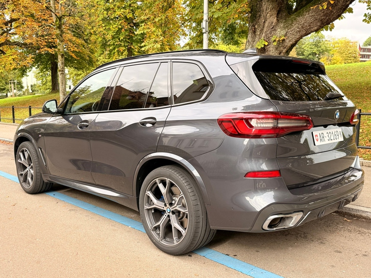 BMW X5 40i xDrive M-Paket, Vollausstattung, CH BMW BMW X5 G05 40i xDrive SAG