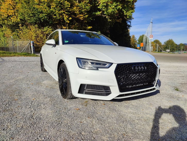 Audi A4 Avant 3.0 TDI 272PS quattro S-Line Audi Audi A4 Avant 3.0 V6 TDI 272 quattro T-Tronic