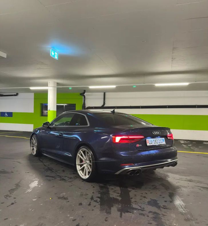 Audi S5 Coupé 3.0 V6 TFSI quattro zu verkaufen Audi Audi S5 Coupé 3.0 V6 TFSI quattro T-Tronic