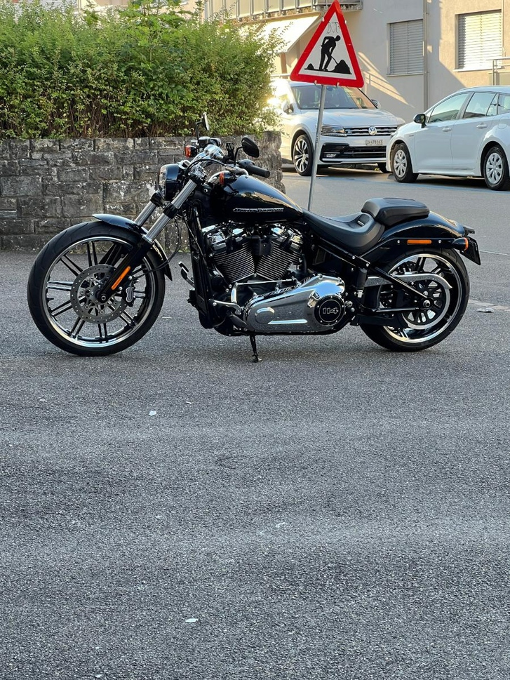 Harley-Davidson FXBRS Breakout 114 - Top Zustand HARLEY-DAVIDSON HARLEY-DAVIDSON FXBRS Breakout 114