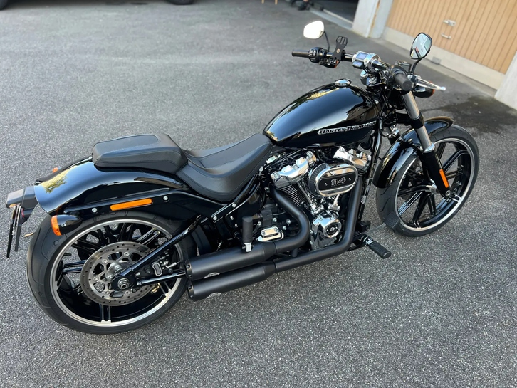 Harley-Davidson FXBRS Breakout 114 - Top Zustand HARLEY-DAVIDSON HARLEY-DAVIDSON FXBRS Breakout 114