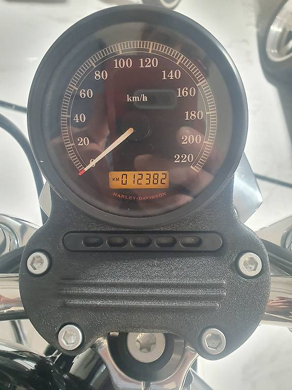 Harley-Davidson XL883L - Gepflegt & Neuwertig HARLEY-DAVIDSON HARLEY-DAVIDSON XL883L