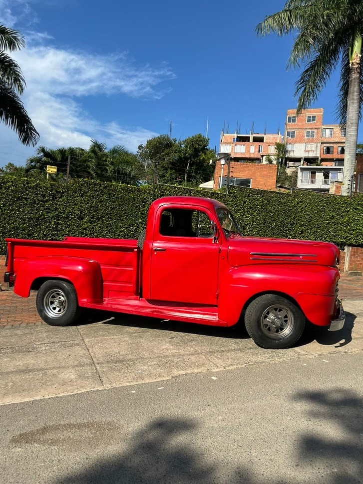 FORD F1 Pick-up