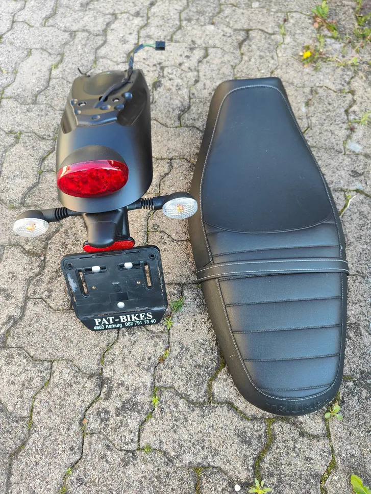 Triumph Street Twin 900i zum Verkauf - Top Zustand   TRIUMPH TRIUMPH Street Twin 900 i