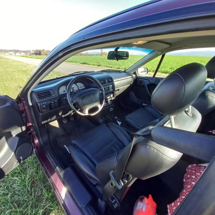 Sportlicher Opel Calibra 2.5 V6 mit Top-Ausstattung Opel Opel Calibra 2.5i V6-24V ABS dAiB