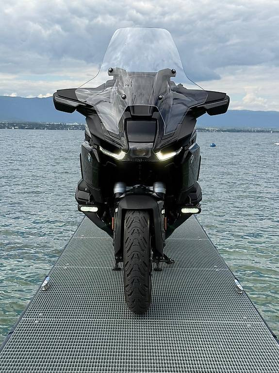 BMW R 1300 RT Triple Black