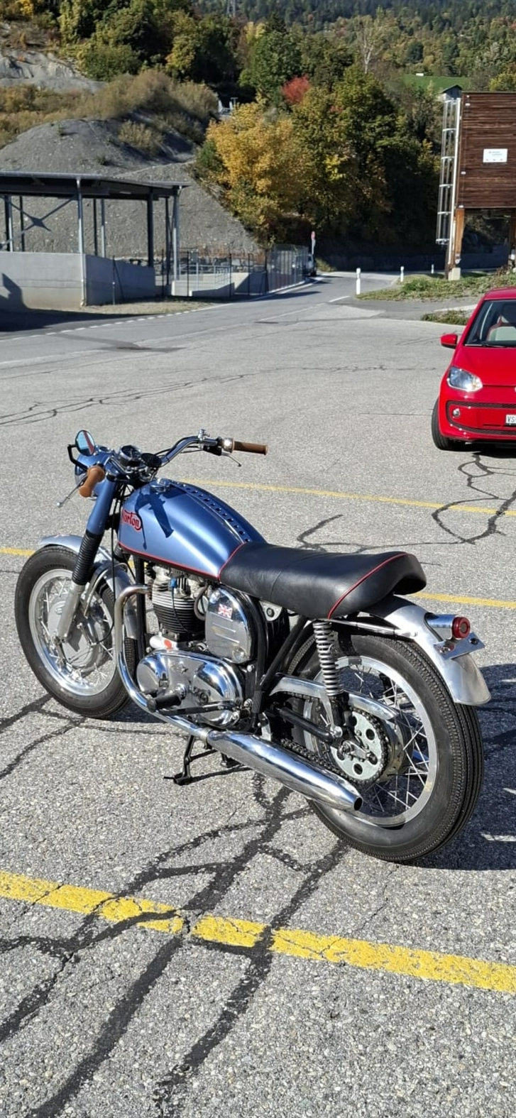 NORTON Model 99 Dominator