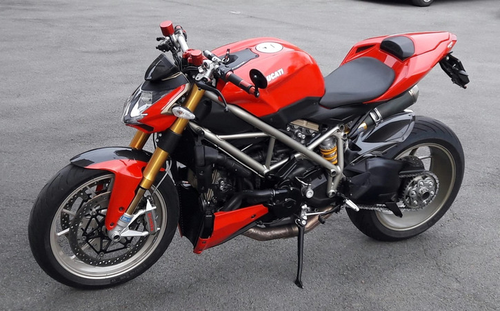 DUCATI Streetfighter 1099 S kaufen in der Schweiz DUCATI DUCATI Streetfighter 1099 S