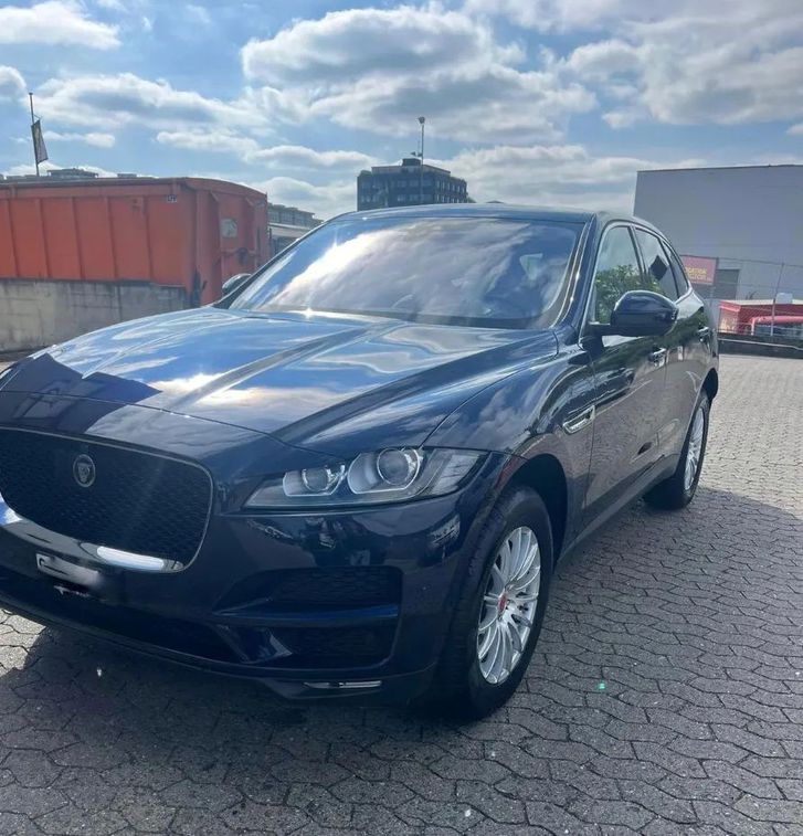 Jaguar F-Pace 2.0 T 250 Prestige AWD