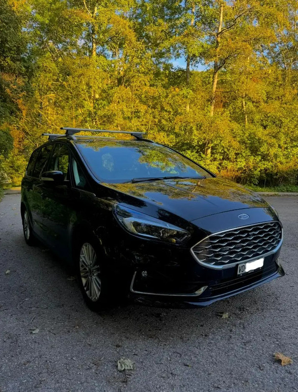 Ford Galaxy 2.5 Hybrid Titanium 7P - Perfekt für Familien Ford Ford Galaxy 2.5 Hybrid Titanium 7P