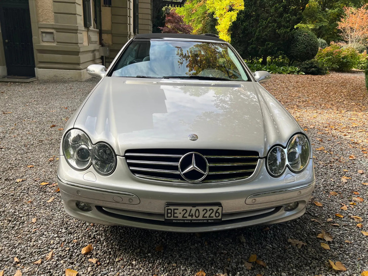 Mercedes-Benz CLK-Klasse A209 Cabriolet CLK 320 V6