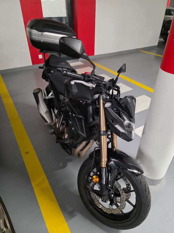 Honda CB 500 F - Komfortables Fahren HONDA HONDA CB 500 F