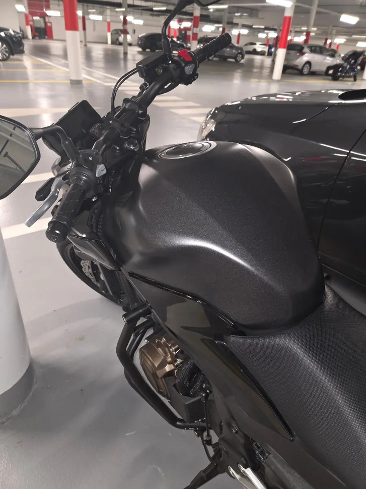 Honda CB 500 F - Komfortables Fahren HONDA HONDA CB 500 F