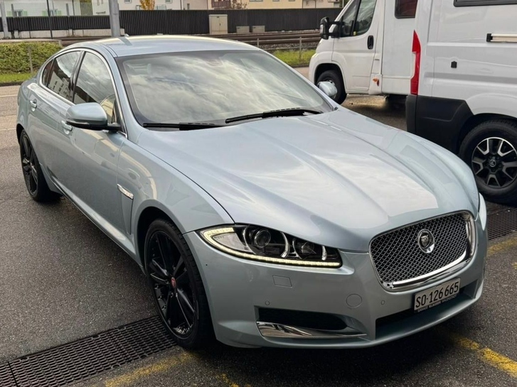 Jaguar XF 3.0 V6 S/C AWD - Perfekter Zustand, Neu MFK Jaguar Jaguar XF 3.0 V6 S/C AWD