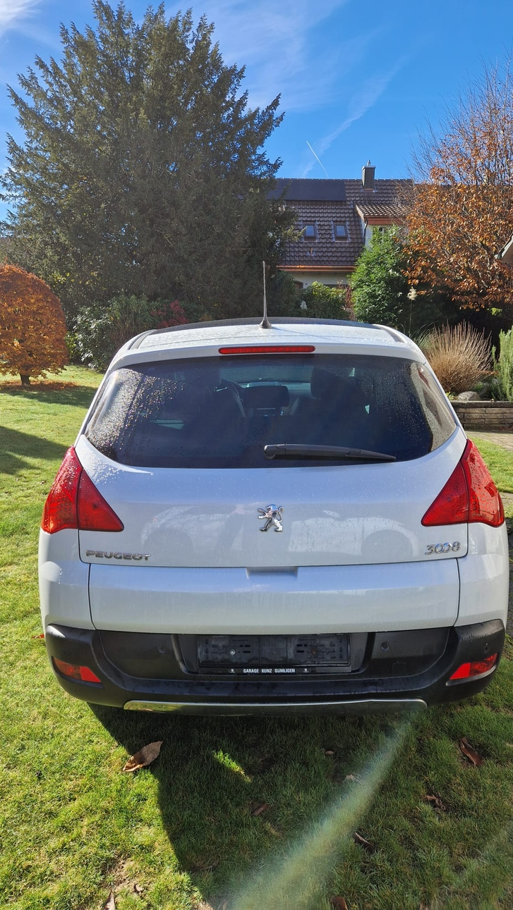 Peugeot 3008 2.0 HDi 150 Platinum