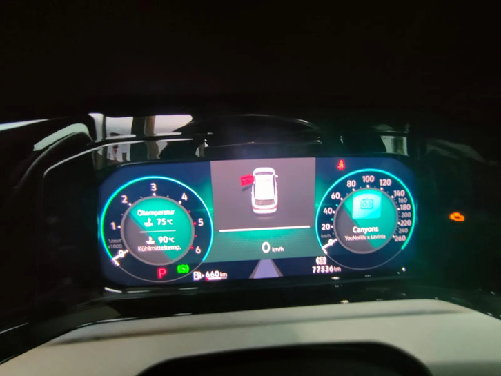 VW Golf VIII Variant 2.0 TDI Life DSG 4motion