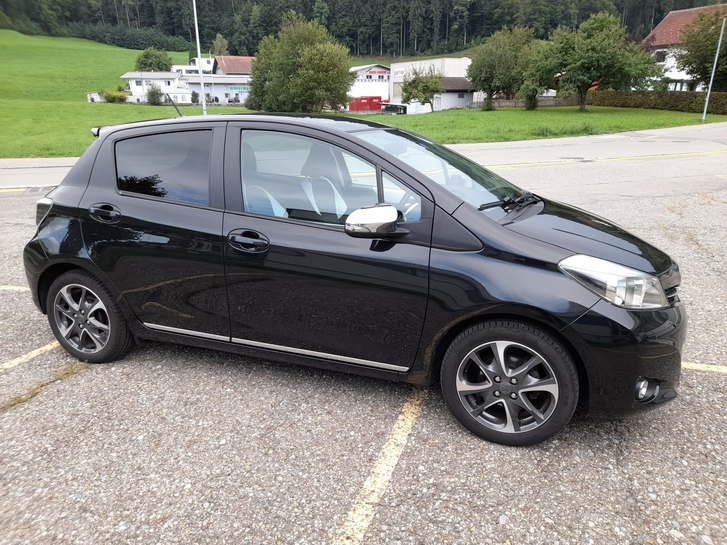 Toyota Yaris 1.33 VVT-i Sol