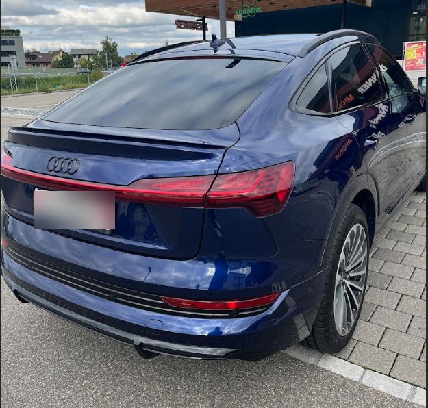 Audi e-tron Sportback 55 S Line quattro