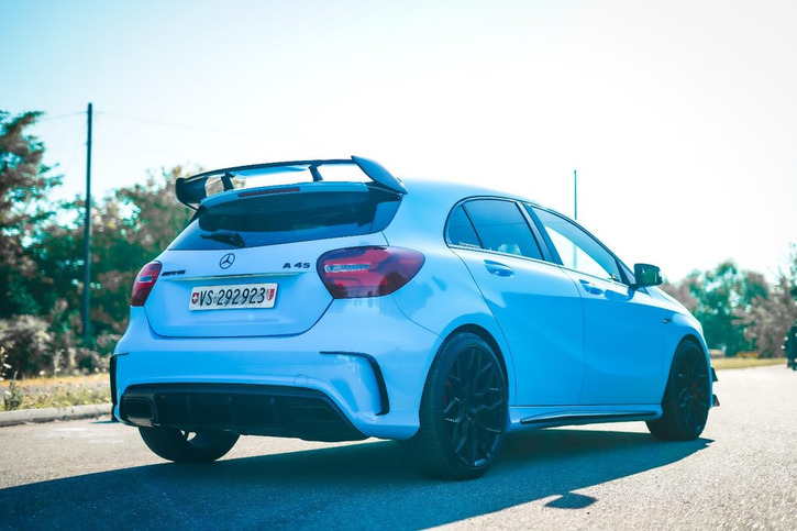Mercedes-Benz A-Klasse W176 A 45 AMG 4m