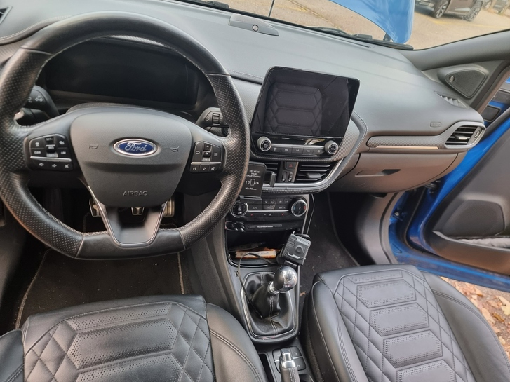 Ford Puma 1.0 EcoB Hybrid 155 Titanium