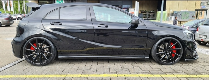 Mercedes-Benz A-Klasse W176 A 45 AMG 4m