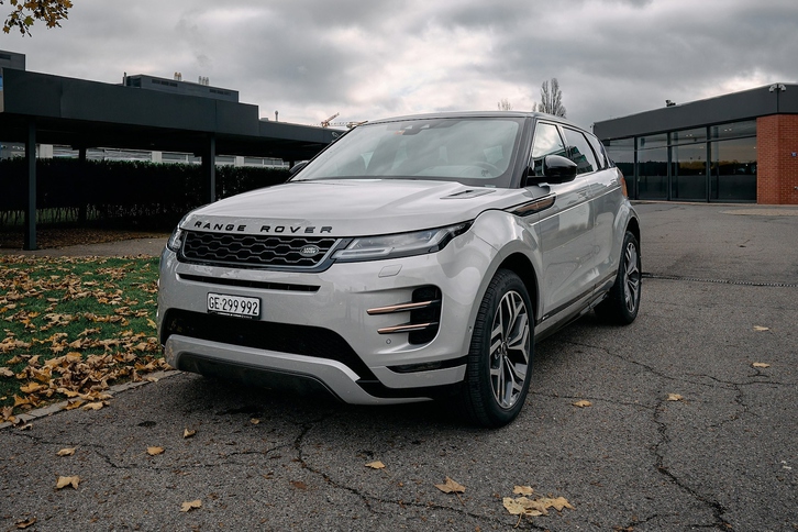 Land Rover Range Rover Evoque 2.0 T 250 R-Dynamic HSE