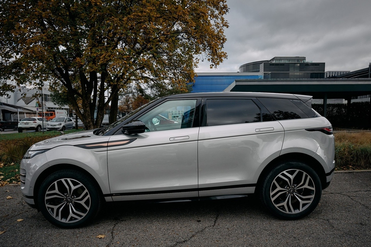 Land Rover Range Rover Evoque 2.0 T 250 R-Dynamic HSE