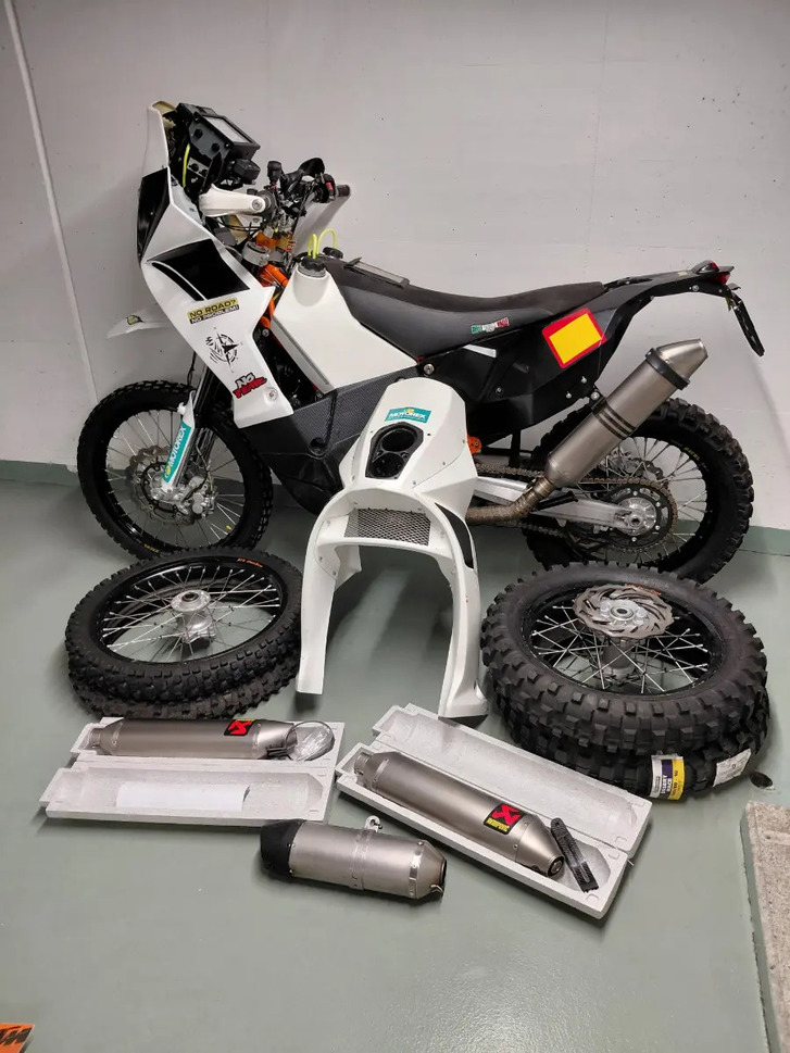 KTM 690 Enduro Rally - Top Zustand zu verkaufen KTM KTM 690 Enduro Rally