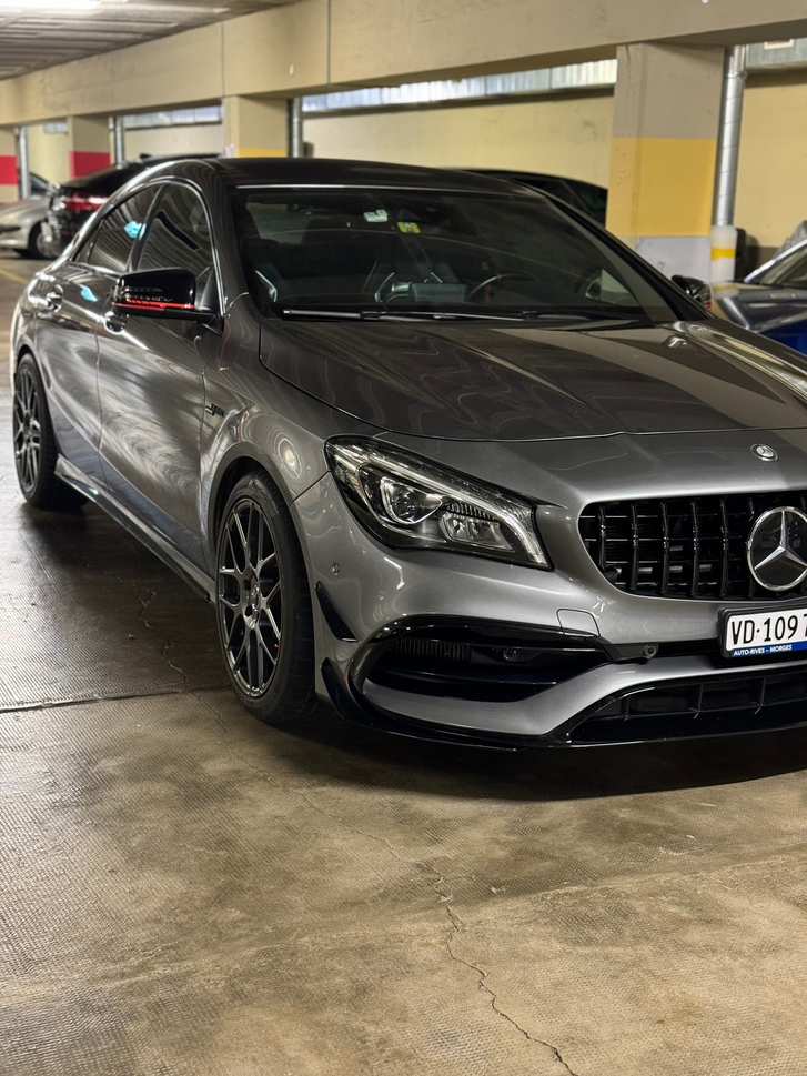 Mercedes-Benz CLA-Klasse C117 CLA 45 AMG 4m