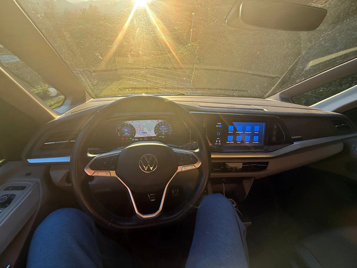 VW Multivan T7 eHybrid Style Liberty - Komfort Pur VW VW Multivan (T7) 1.4 eHybrid Style Liberty DSG