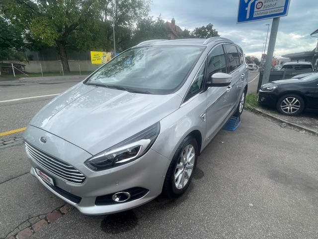 Ford S-Max 2.0 TDCi Titanium 180 4x4 in Top-Zustand Ford Ford S-Max 2.0 TDCi 180 Titanium FPS 4x4