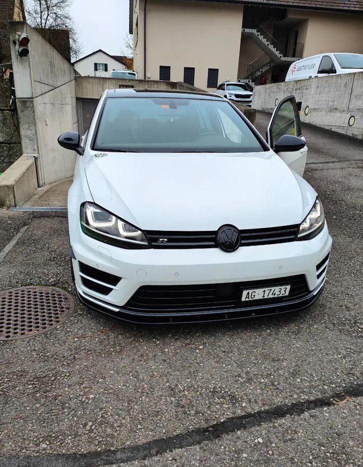 VW Golf VII 2.0 TSI R DSG 4motion