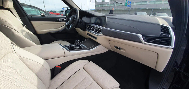 BMW X5 G05 40d xDrive im Top-Zustand in CHF BMW BMW X5 G05 40d xDrive SAG