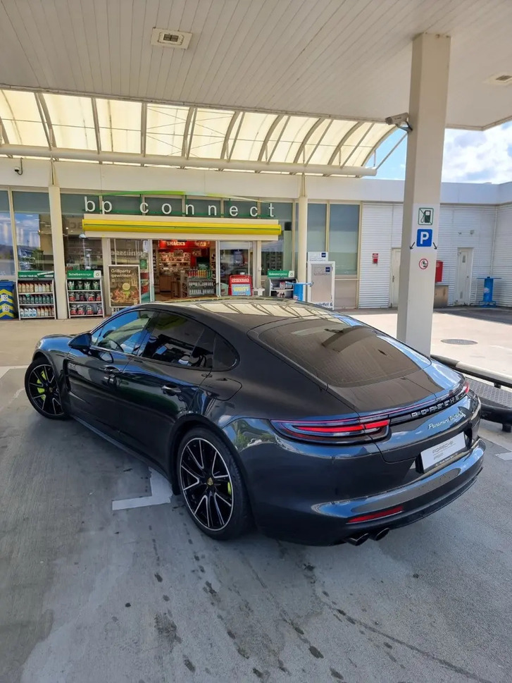 Porsche Panamera 4.0 V8 Turbo S E-Hybrid