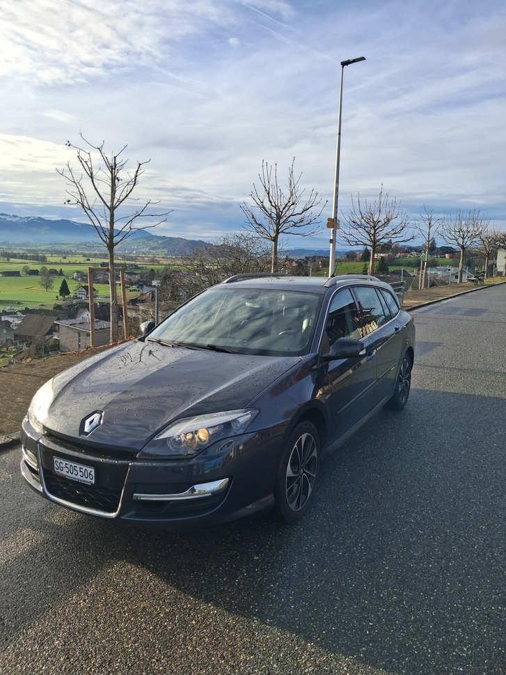Renault Laguna Grandtour 2.0 dCi 175 Bose