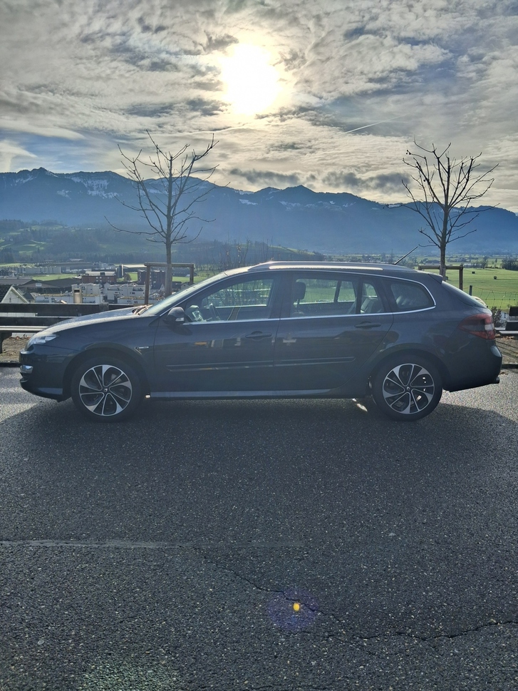 Renault Laguna Grandtour 2.0 dCi 175 Bose