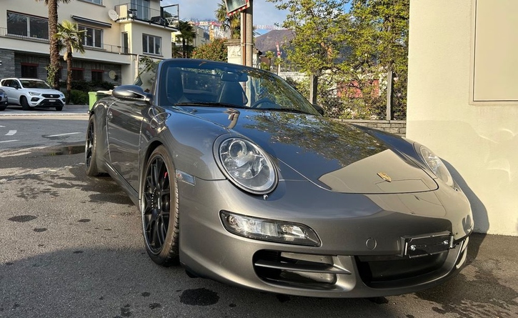 Porsche 911 Cabriolet 3.8 Carrera S