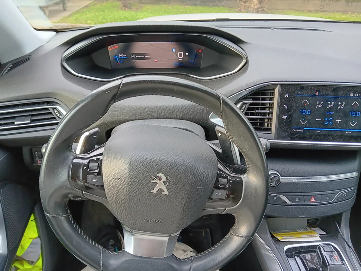 Peugeot 308 SW 1.5 BlueHDi Allure Pack