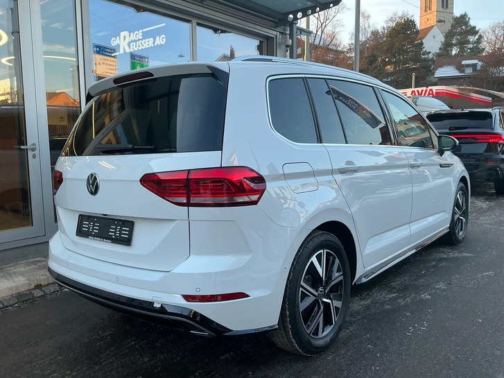 VW Touran 1.5 TSI Highline DSG