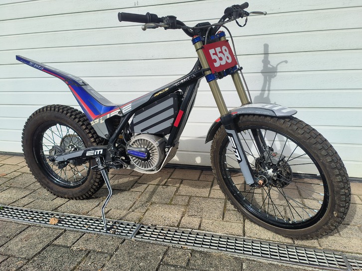 EM Epure Race 2022: Elektro-Motorrad zu verkaufen EM EM Epure Race