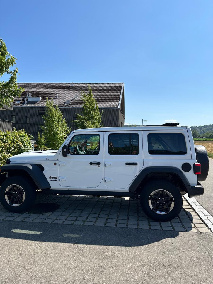 Jeep Wrangler 2.0 Turbo Rubicon Unlimited - Top-Angebot Jeep Jeep Wrangler 2.0 Turbo Rubicon Unlimited
